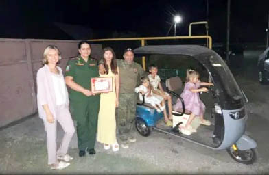 Ветерану СВО подарили трицикл