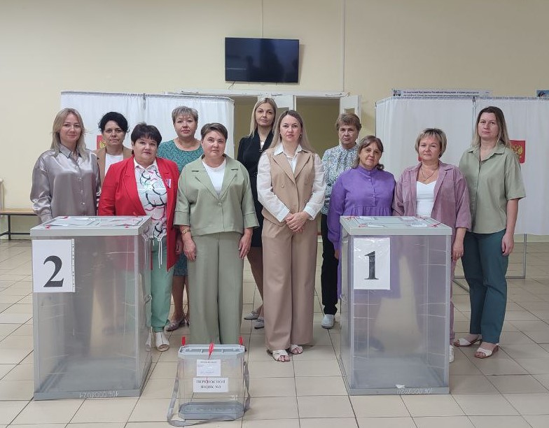 На Дону к 15.00 проголосовали 52,6% избирателей