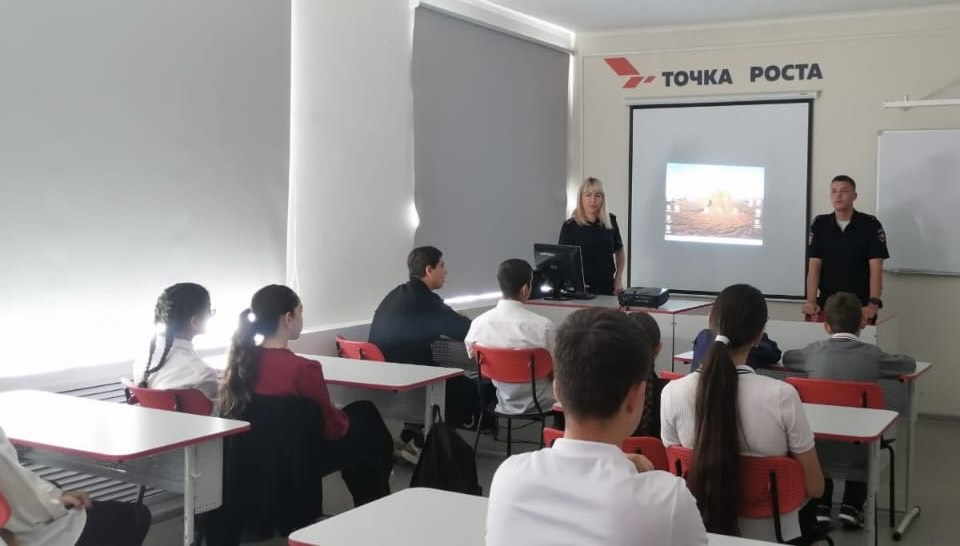 Полицейские Волгодонска приняли участие в мероприятии «Неделя большой профилактики»