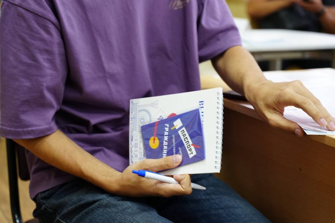 К 18.00 14 сентября явка на выборах губернатора составила 56,42%