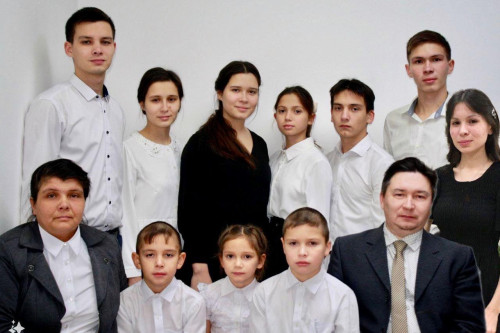 Еще одна донская семья удостоена ордена «Родительская слава»