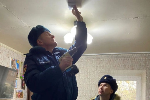 В 2025 году в домах установили более 3700 автономных пожарных извещателей