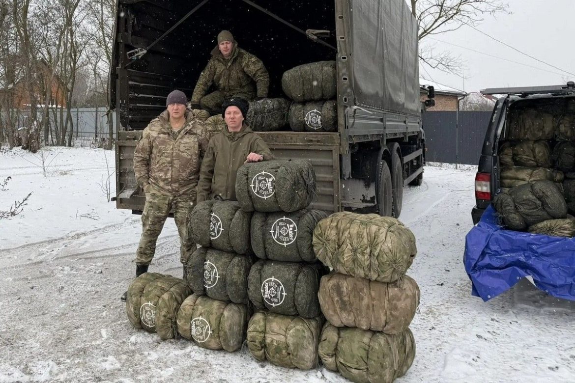 Донские казаки доставляют гуманитарную помощь в зону СВО