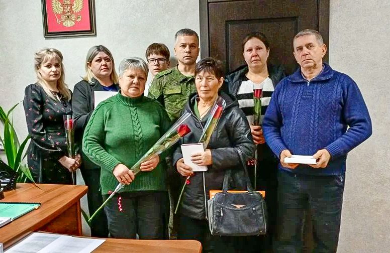 Награды за подвиг — семьям героев