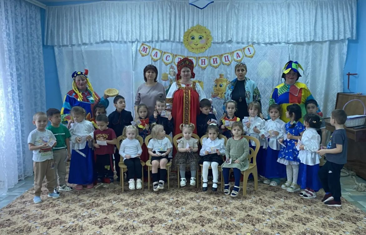 Масленица в гостях у дошколят
