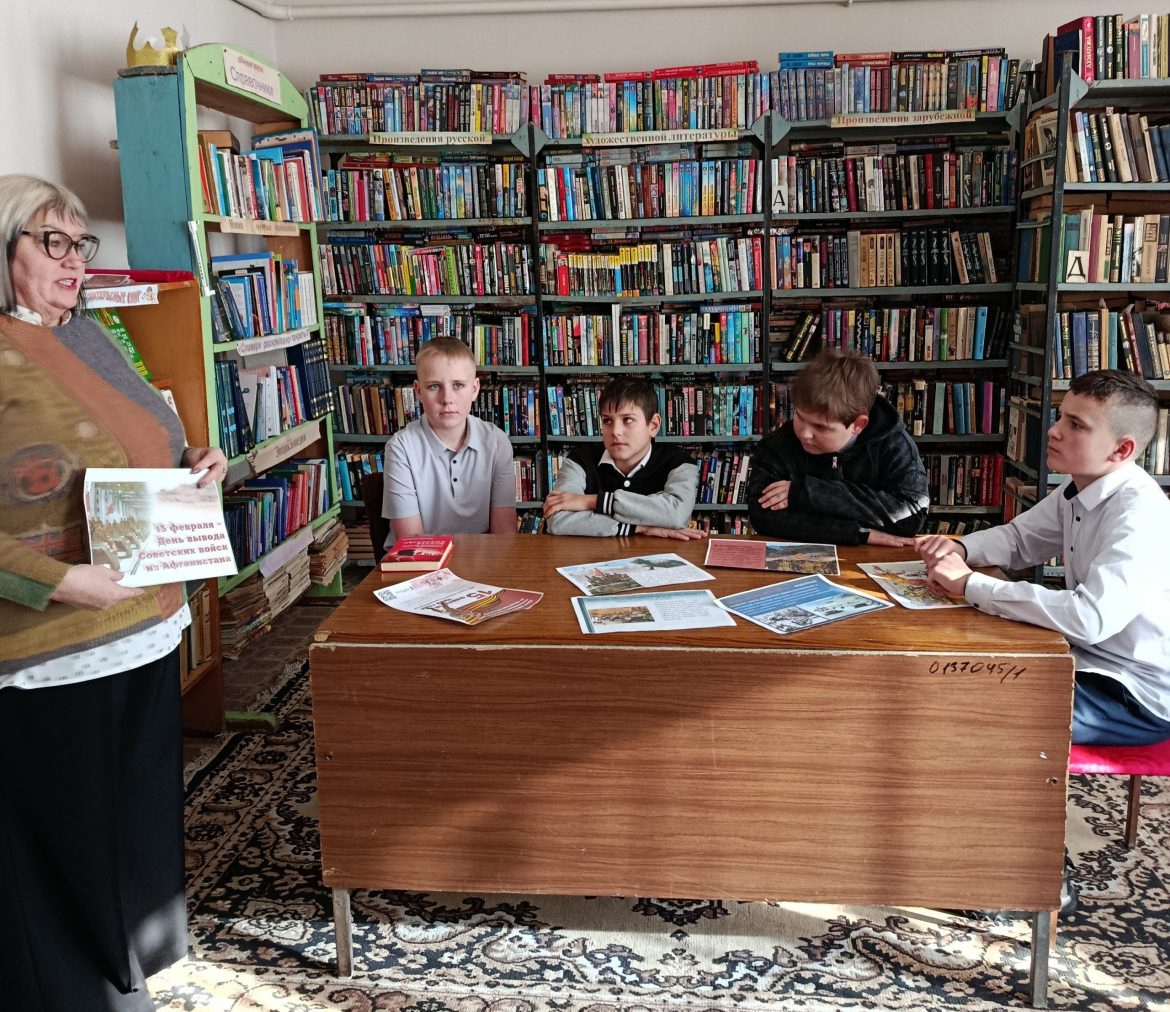 По просторам Афганских пустынь