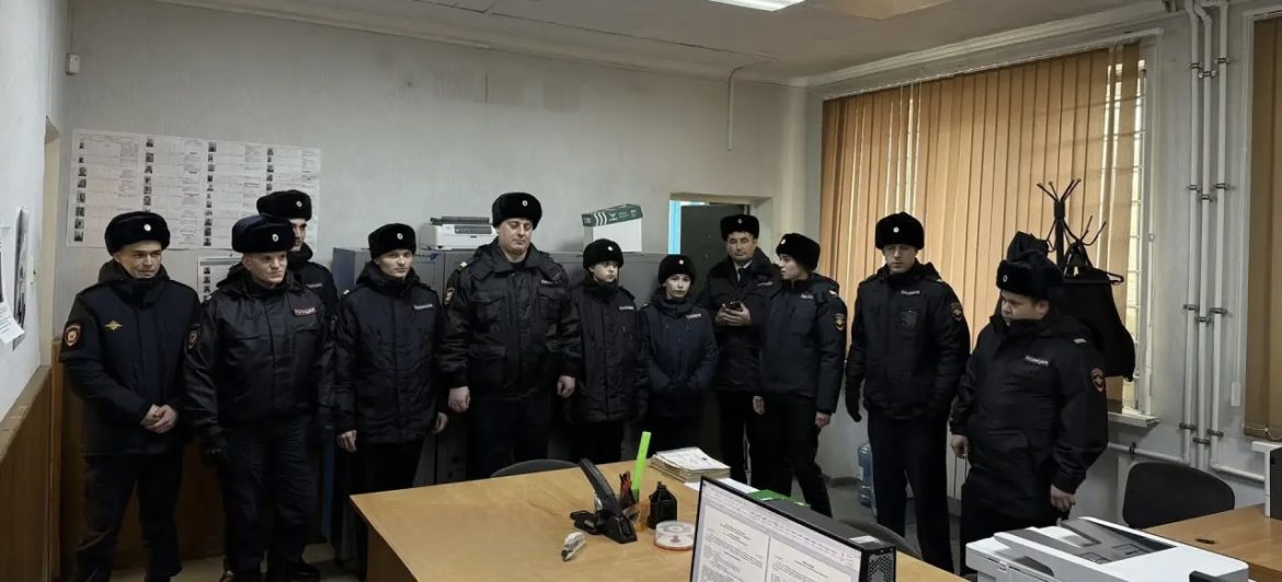 В Волгодонске полицейские провели профилактический рейд совместно с личным составом Волгодонского филиала РЮИ МВД России