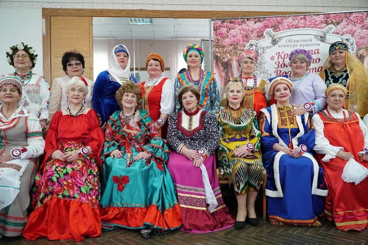 Жительница Цимлянского района победила в конкурсе красоты для дам 65+