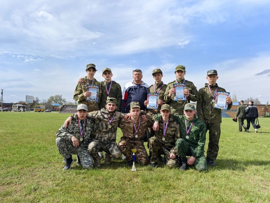 Команда юношей Романовской школы заняла 2 место в зональном этапе Спартакиады допризывной и призывной молодёжи