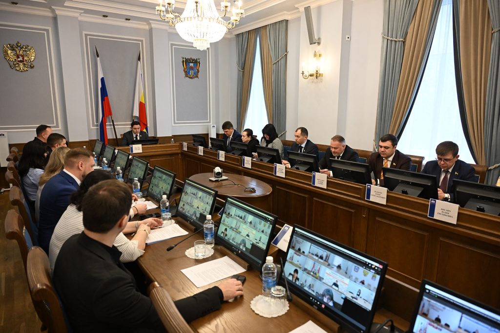 Александр Косачев: «Жителей Ростовской области волнует соблюдение законодательства о тишине и покое граждан»